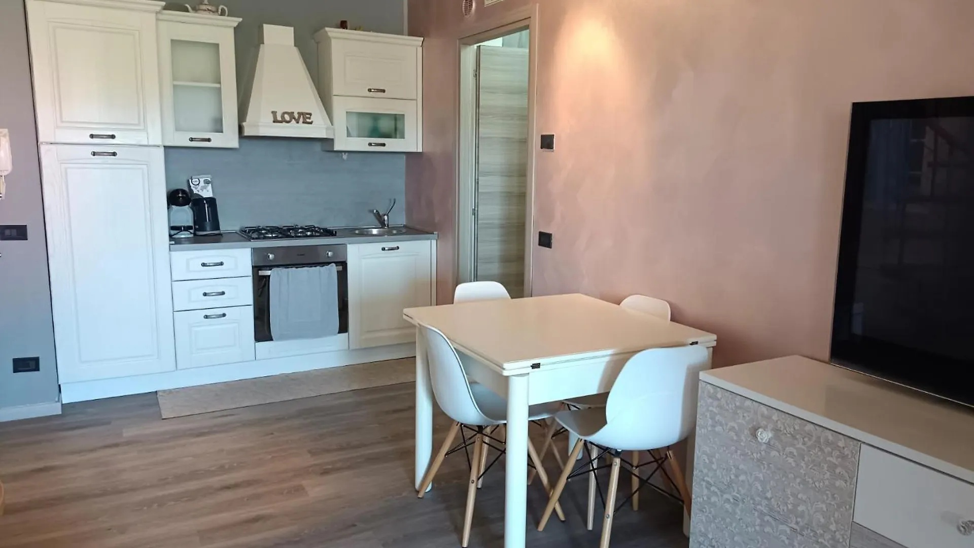 The Little Cloud - Apartment With Terrace And Pool Desenzano del Garda