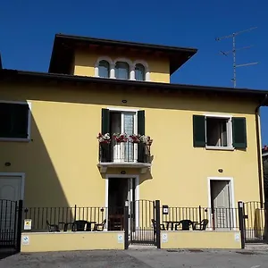 Esmera Desenzano del Garda